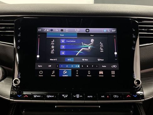 Used 2024 Jeep Wagoneer Series III w/ Convenience Group I image 20