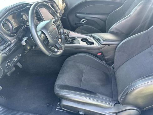 Used 2023 Dodge Challenger R/T w/ Plus Package image 18