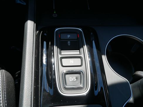 Certified 2025 Honda Pilot EX-L image 24