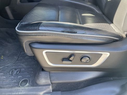 Used 2022 RAM 1500 Laramie image 11