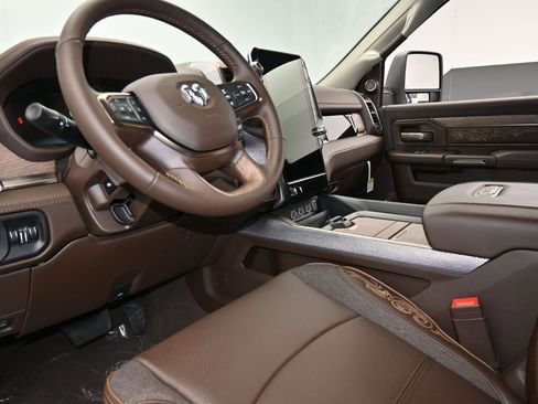 New 2025 RAM 3500 Longhorn w/ Max Tow Package image 12