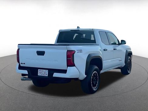 Used 2025 Toyota Tacoma TRD Off-Road image 14