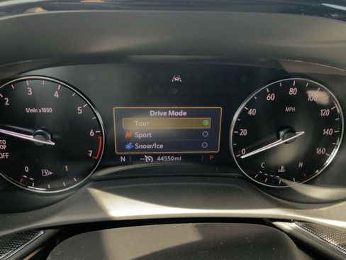 Used 2023 Buick Envision Preferred FWD image 47