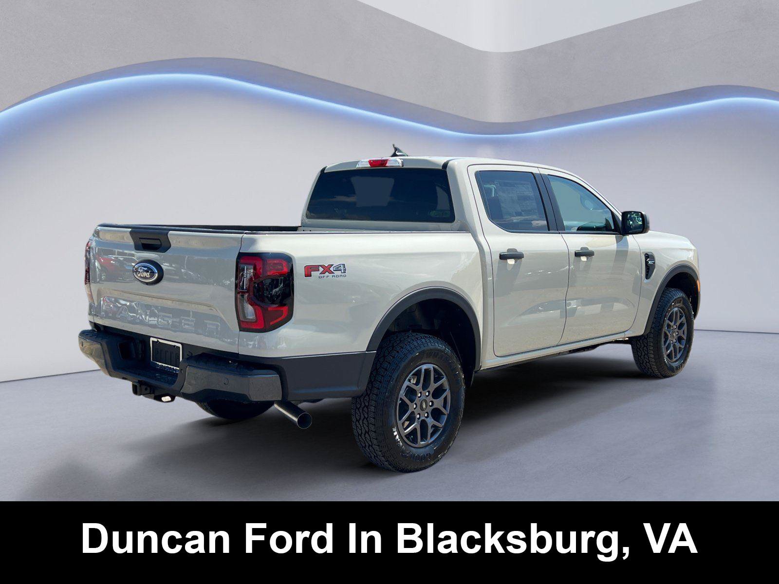 New 2026 Ford Ranger XLT w/ FX4 Off-Road Package AWD/4WD image 3