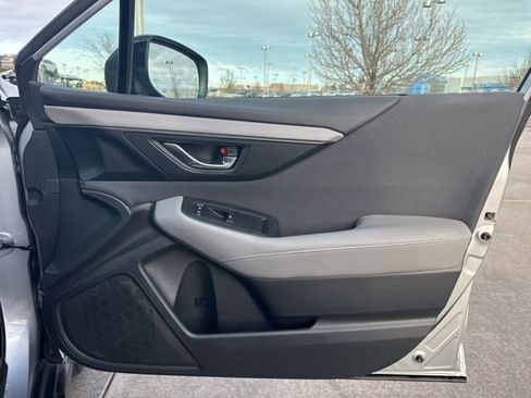 Used 2025 Subaru Outback Premium image 17