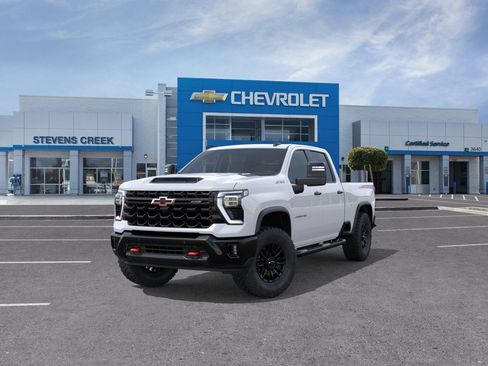 New 2026 Chevrolet Silverado 2500 ZR2 AWD/4WD image 8