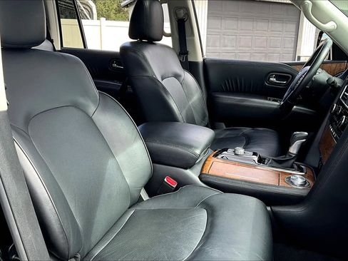 Used 2021 Nissan Armada SL w/ Captain's Chairs Package image 7