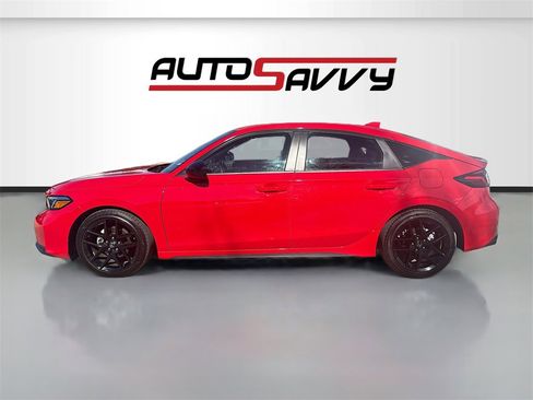 Used 2025 Honda Civic Sport image 4