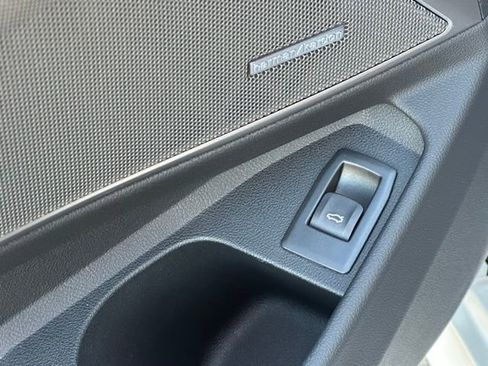 Used 2025 BMW M340i xDrive image 24