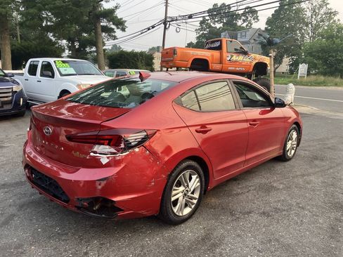 Used 2019 Hyundai Elantra SEL FWD image 7