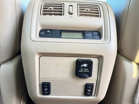 Used 2013 Nissan Pathfinder SL w/ SL Premium Pkg FWD image 17