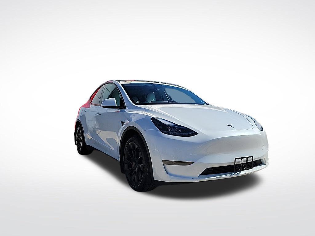 Used 2024 Tesla Model Y Long Range AWD/4WD image 6