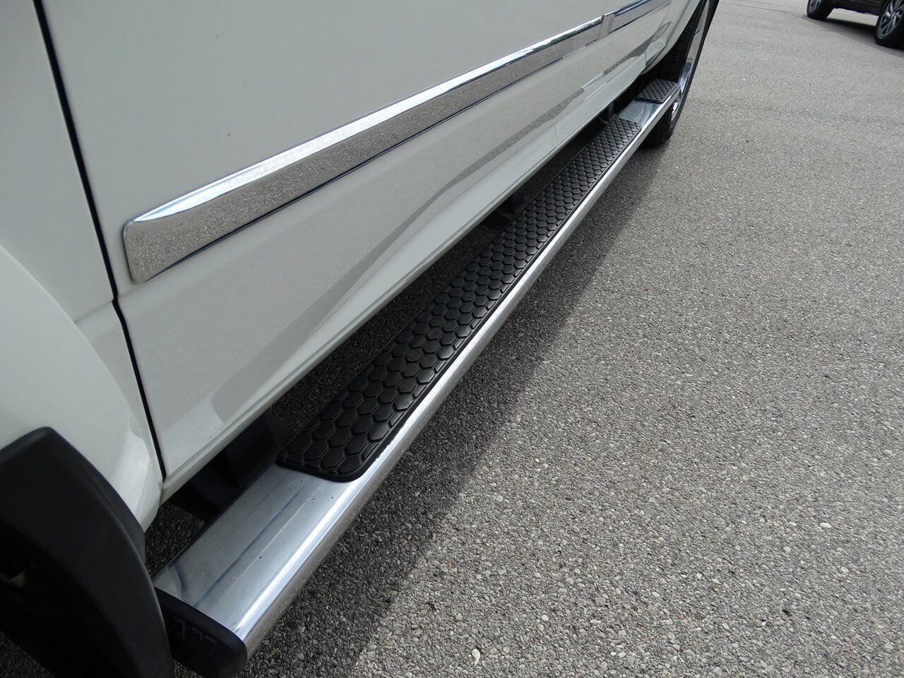 Used 2017 RAM 1500 4x4 Crew Cab Laramie Longhorn image 55