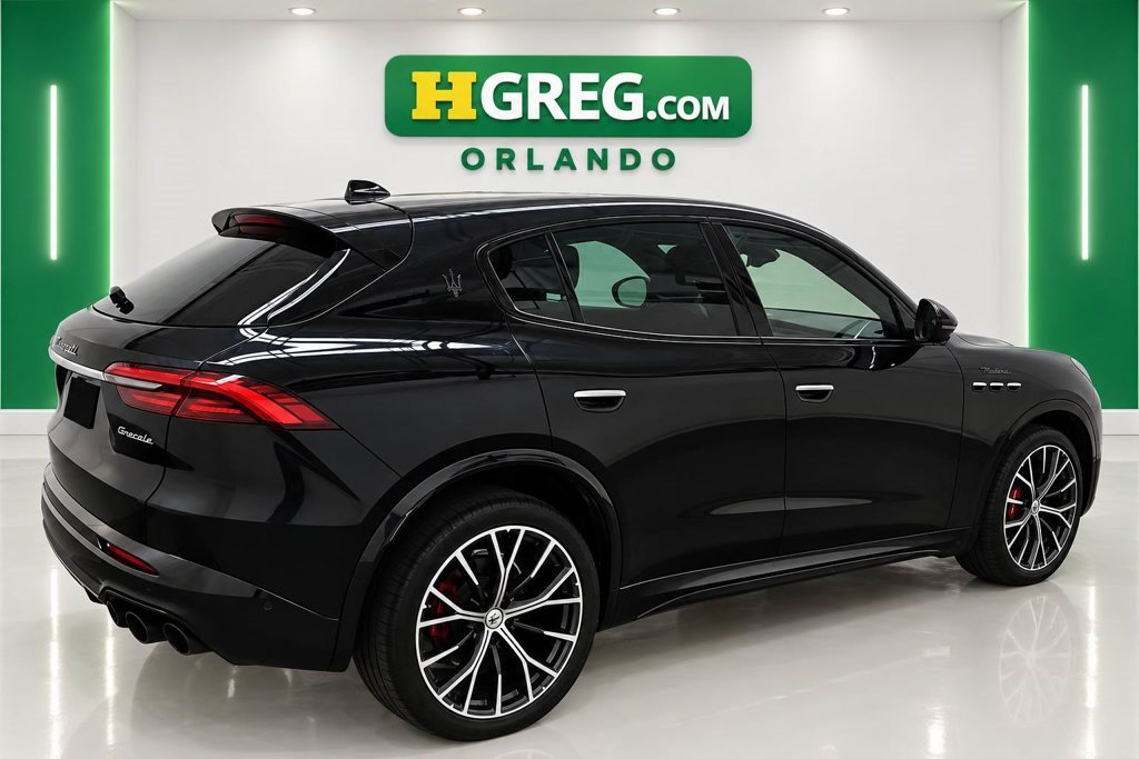 Used 2023 Maserati Grecale Modena AWD/4WD image 6