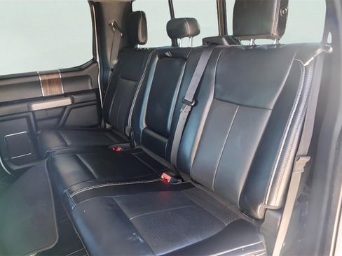 Used 2019 Ford F150 Lariat w/ Equipment Group 502A Luxury image 30