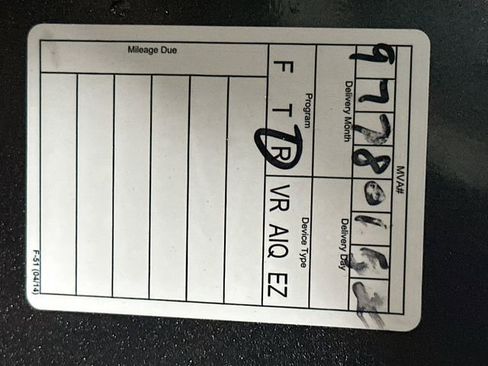 Used 2021 Chrysler Pacifica Limited w/ Premium & Safety Sphere Group image 36