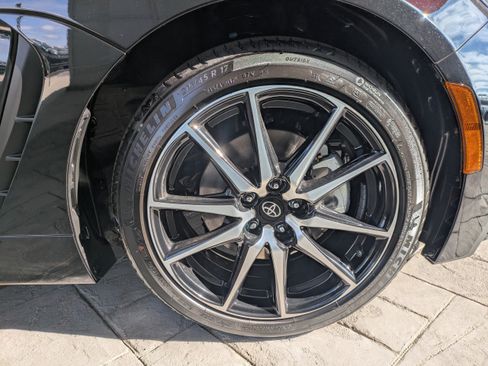 New 2026 Toyota GR86 image 12