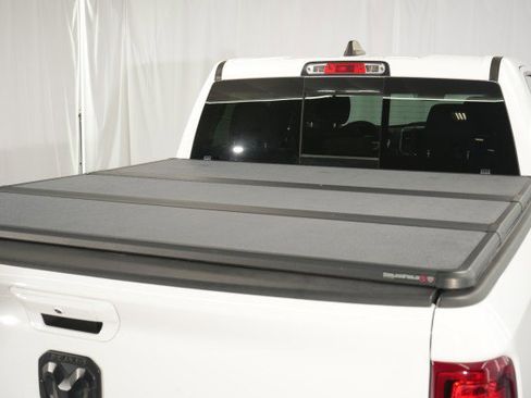 Used 2020 RAM 1500 Big Horn image 24