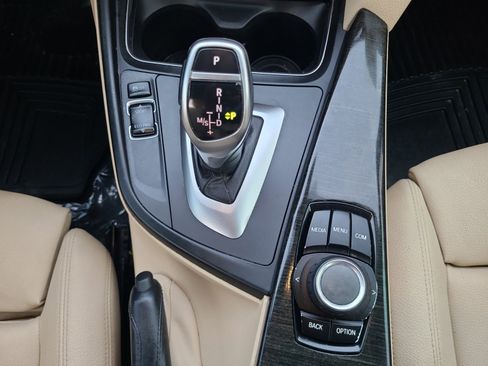 Used 2018 BMW 330i xDrive Sedan image 16