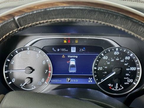 Used 2021 Nissan Titan Platinum Reserve image 12