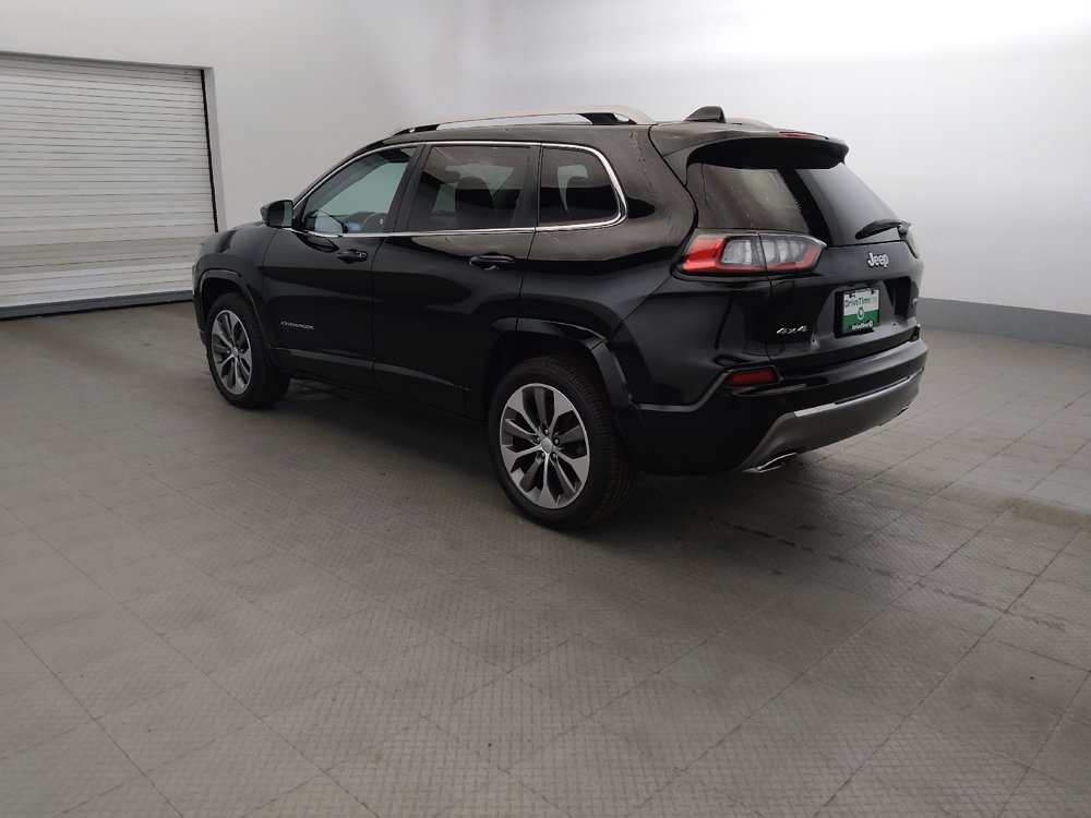 Used 2019 Jeep Cherokee Overland w/ Technology Group AWD/4WD image 3
