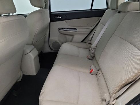 Used 2015 Subaru Crosstrek 2.0i Premium image 18