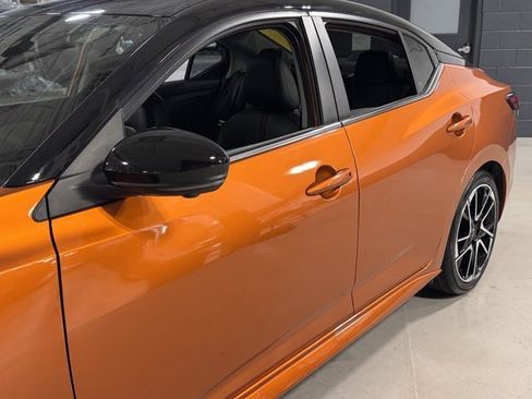 Used 2024 Nissan Sentra SR w/ SR Premium Package image 37