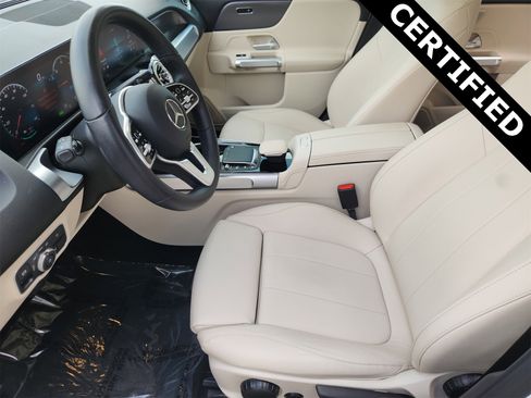 Certified 2022 Mercedes-Benz EQB 300 4MATIC image 2