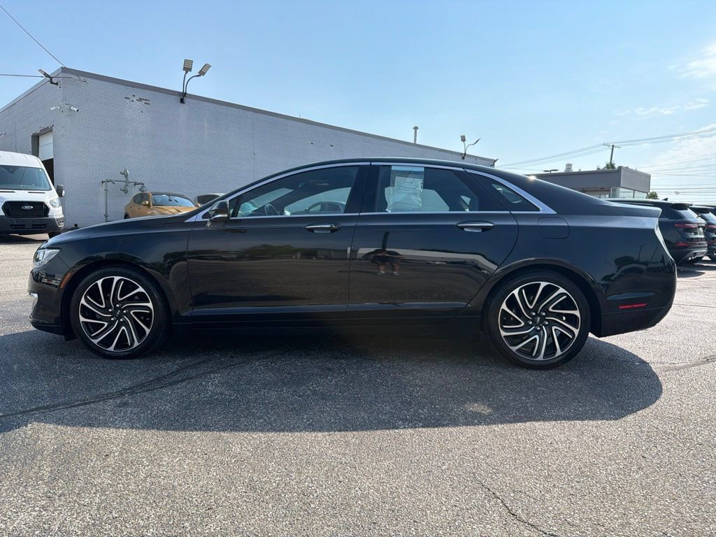 Used 2020 Lincoln MKZ Reserve w/ Luxury Package FWD image 10