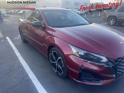 Used 2023 Nissan Altima 2.5 SR w/ SR Premium Package