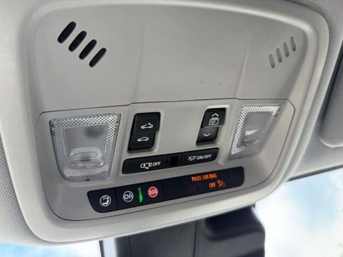 Used 2024 Chevrolet Malibu LT FWD image 32