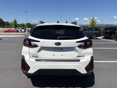 New 2026 Subaru Crosstrek 2.5i Limited w/ Popular Package #3A AWD/4WD image 9