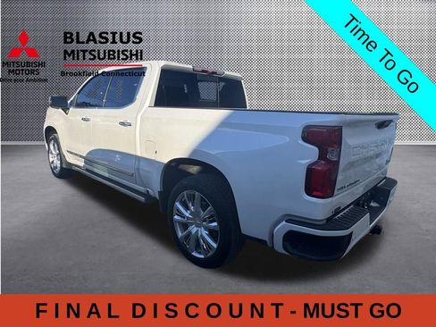 Used 2023 Chevrolet Silverado 1500 High Country w/ High Country Premium Package AWD/4WD image 6