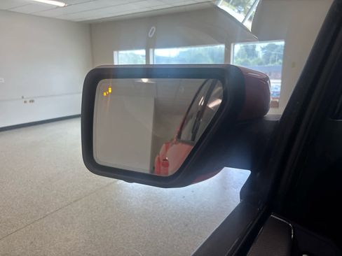 Used 2022 Ford F150 Raptor w/ Raptor 37 Performance Package image 33