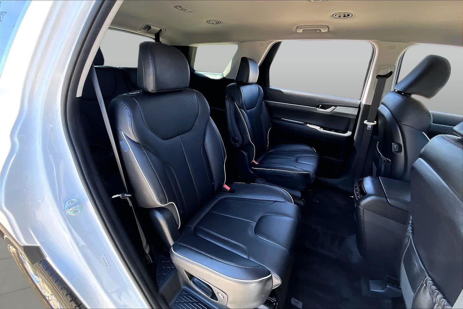 Used 2025 Hyundai Palisade SEL FWD image 20