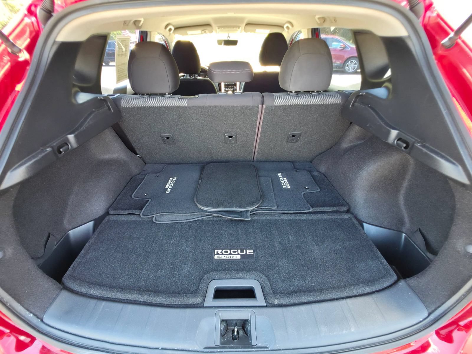 Used 2017 Nissan Rogue Sport SV FWD image 18
