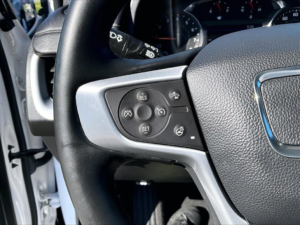 Used 2024 GMC Terrain SLT AWD/4WD image 24