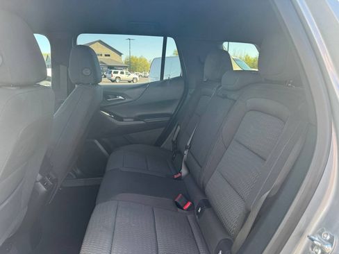 Used 2026 Chevrolet Equinox LT AWD/4WD image 25