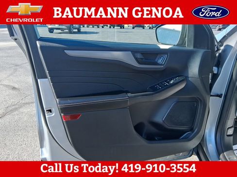 Used 2024 Ford Escape Active AWD/4WD image 11