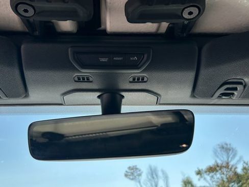 Used 2021 Jeep Wrangler Unlimited Sahara w/ Uconnect 4C Nav & Sound Group image 28