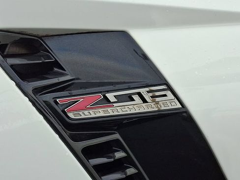 Used 2016 Chevrolet Corvette Z06 RWD image 30