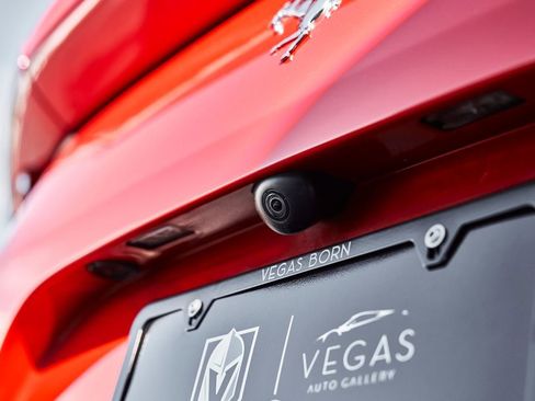 Used 2020 Ferrari 812 Superfast RWD image 15