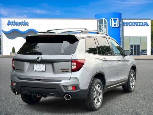 Certified 2023 Honda Passport TrailSport image 5