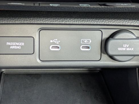 Certified 2025 Honda Civic Sport image 30