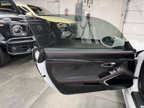 Used 2018 Porsche 718 Cayman GTS image 21