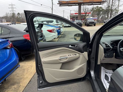 Used 2013 Ford Escape SEL image 6