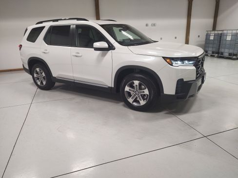 New 2026 Honda Pilot EX-L image 2