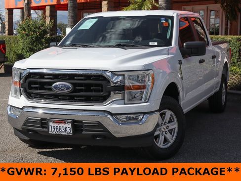 Used 2021 Ford F150 XLT image 4