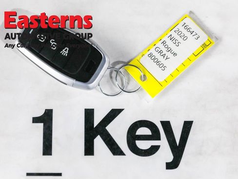 Used 2020 Nissan Rogue SV w/ Premium Package image 28