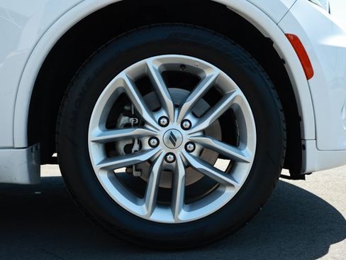 Certified 2024 Dodge Durango GT RWD image 5